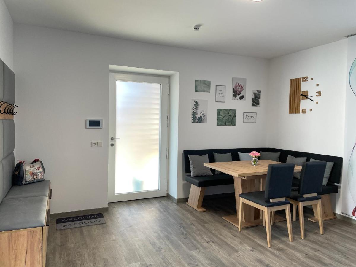 Wohnung Fuer Berufstaetige Huenfeld Luaran gambar