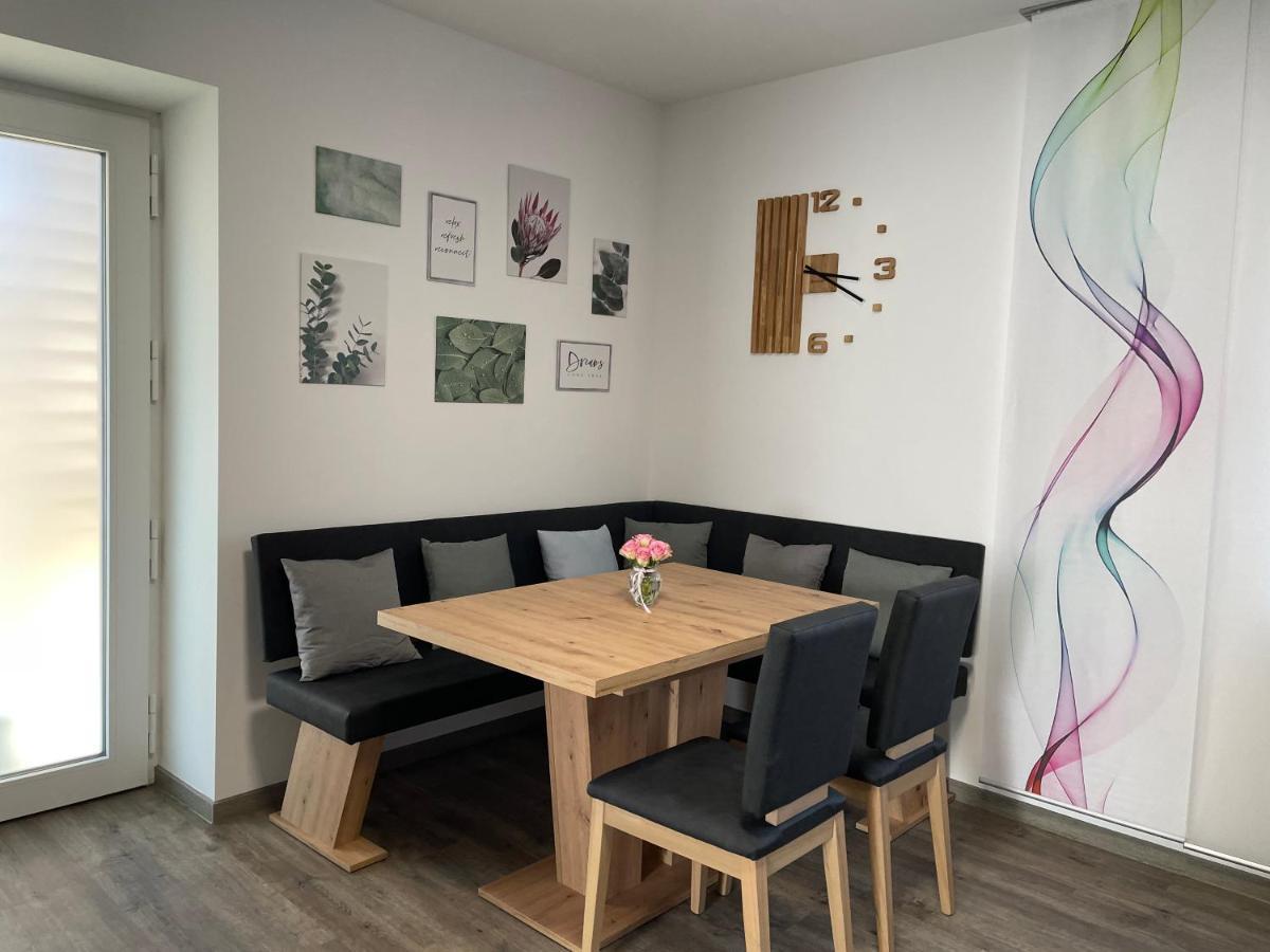 Wohnung Fuer Berufstaetige Huenfeld Luaran gambar